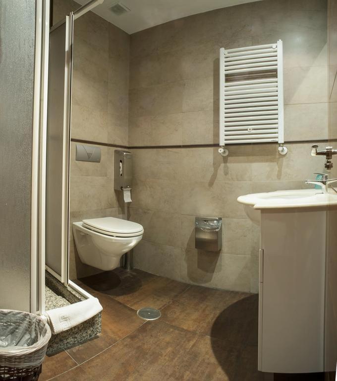 Ch Hostal Victoria Cuenca  Zewnętrze zdjęcie