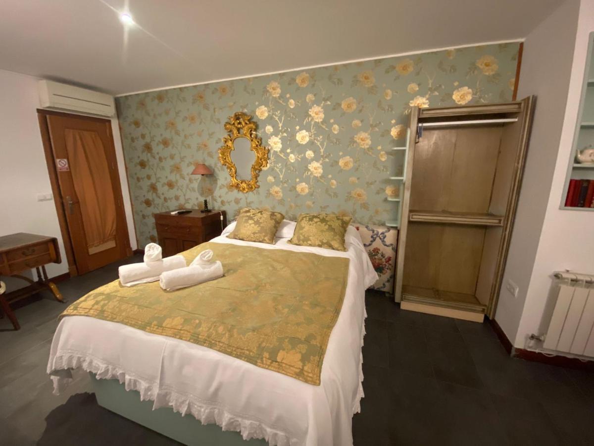Ch Hostal Victoria Cuenca  Zewnętrze zdjęcie