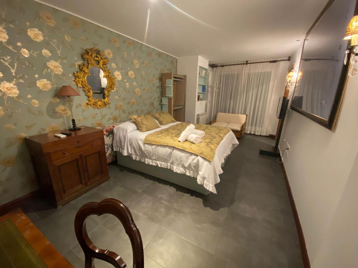 Ch Hostal Victoria Cuenca  Zewnętrze zdjęcie
