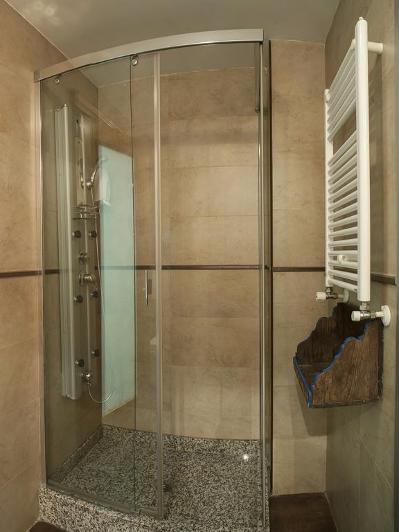 Ch Hostal Victoria Cuenca  Zewnętrze zdjęcie