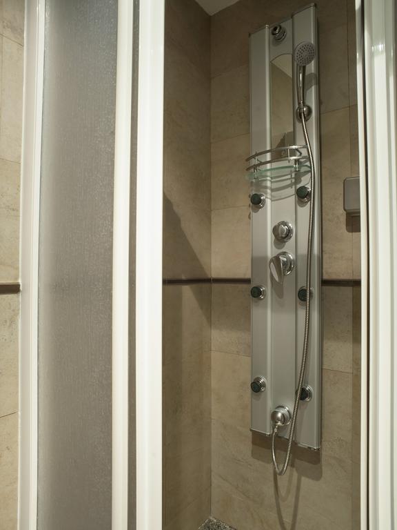 Ch Hostal Victoria Cuenca  Zewnętrze zdjęcie