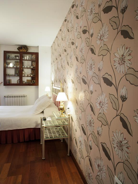 Ch Hostal Victoria Cuenca  Zewnętrze zdjęcie