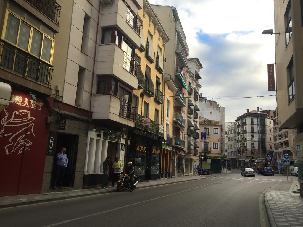 Ch Hostal Victoria Cuenca  Zewnętrze zdjęcie