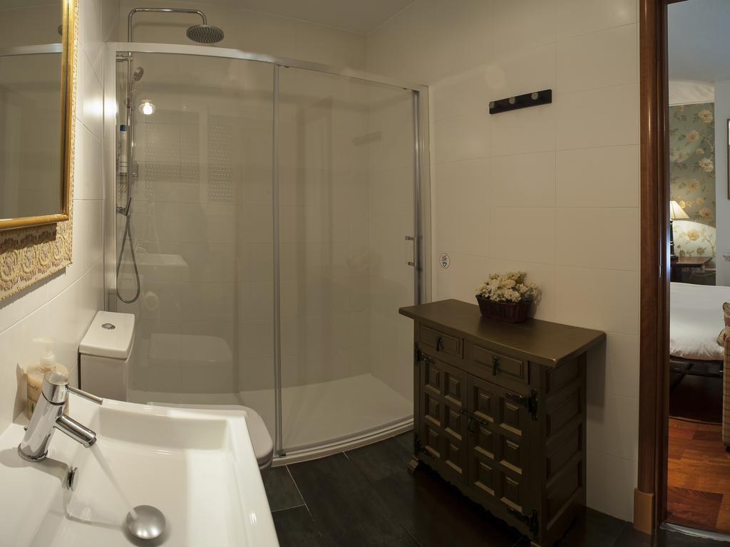 Ch Hostal Victoria Cuenca  Zewnętrze zdjęcie